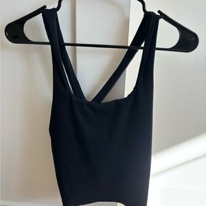 Alo yoga tank size L